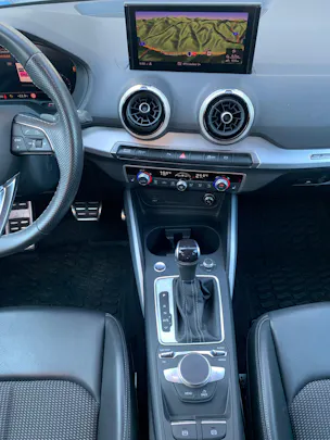 AUDI Q2 40 TFSI S line quattro S-tronic
