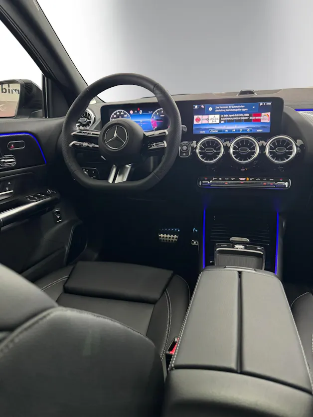 MERCEDES-BENZ GLA 250 4Matic 8G-DCT Swiss Star