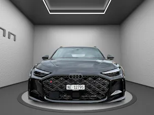 AUDI RS 5 Avant TFSI 470 kW Tiptronic quattro