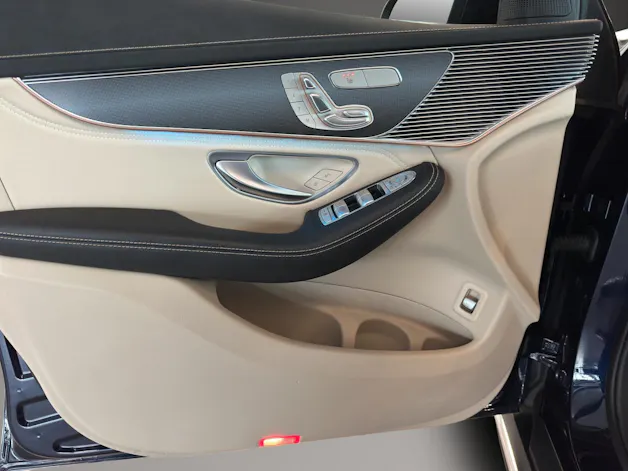 MERCEDES-BENZ EQC 400 4Matic