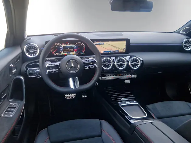 MERCEDES-BENZ A 220 4Matic 8G-DCT