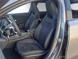 MERCEDES-BENZ A 220 4Matic 8G-DCT