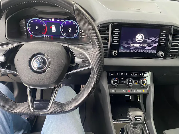 SKODA Karoq 2.0 TSI SportLine 4x4 DSG