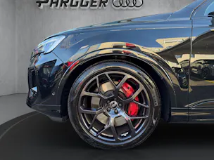 AUDI SQ7 TFSI quattro tiptronic