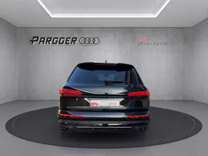 AUDI SQ7 TFSI quattro tiptronic