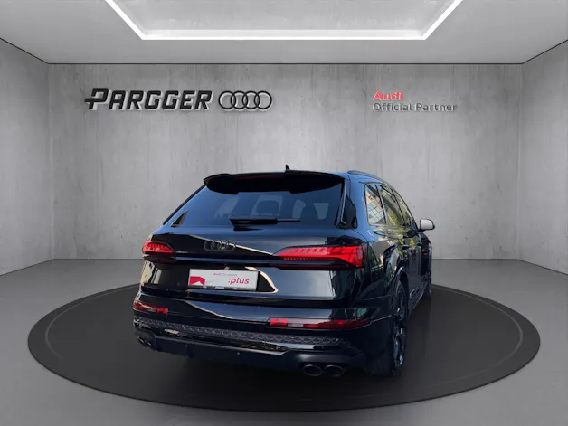 AUDI SQ7 TFSI quattro tiptronic