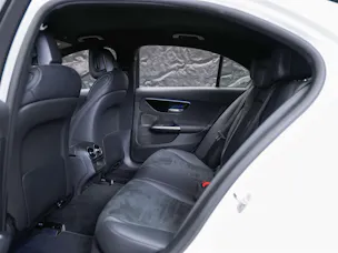 MERCEDES-BENZ C 300 AMG Line *Werksgarantie*20" Felgen*