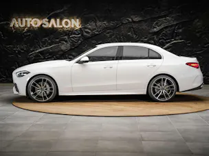 MERCEDES-BENZ C 300 AMG Line *Werksgarantie*20" Felgen*