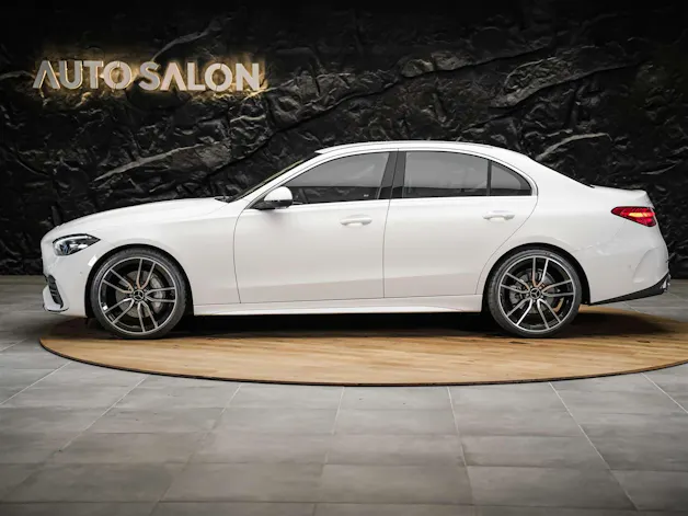 MERCEDES-BENZ C 300 AMG Line *Werksgarantie*20" Felgen*
