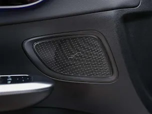 MERCEDES-BENZ C 300 AMG Line *Werksgarantie*20" Felgen*