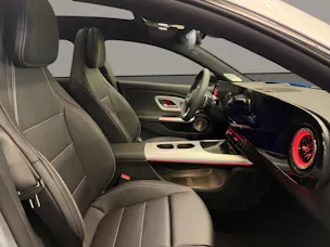 MERCEDES-BENZ CLA Shooting Brake 350 4Matic 85 kWh EQ