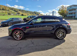 PORSCHE Macan PDK