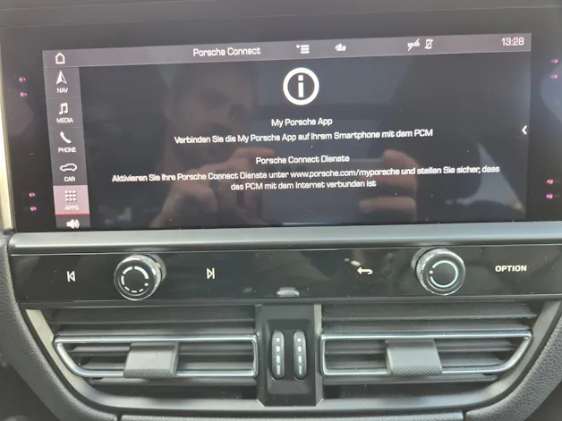 PORSCHE Macan PDK