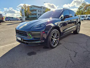 PORSCHE Macan PDK