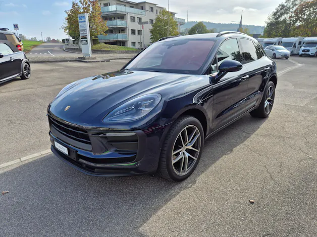 PORSCHE Macan PDK