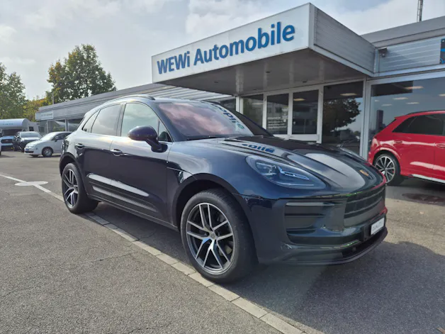 PORSCHE Macan PDK