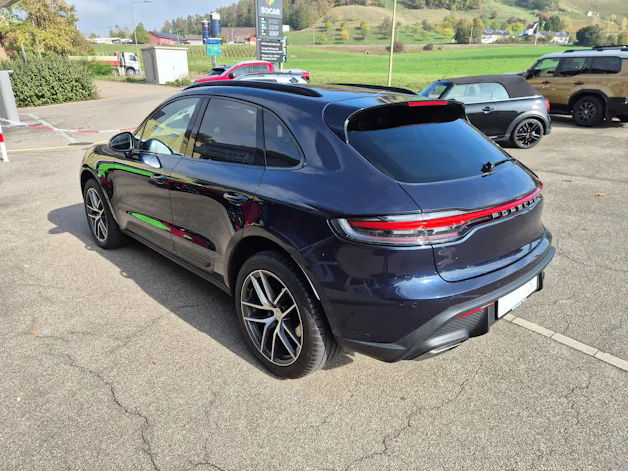 PORSCHE Macan PDK