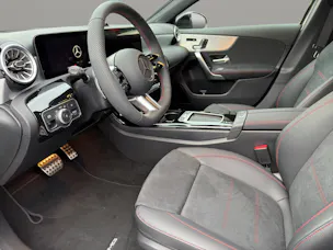 MERCEDES-BENZ A 220 4Matic 8G-DCT