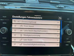 VW Touran 1.5 TSI HIGHLINE R-LINE ***4 JAHRE VW WERKSGARANTIE ***