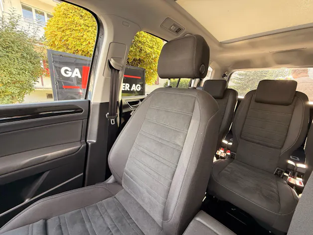 VW Touran 1.5 TSI HIGHLINE R-LINE ***4 JAHRE VW WERKSGARANTIE ***
