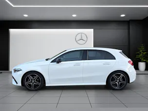 MERCEDES-BENZ A 200 Night Star 7G-DCT