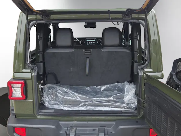 JEEP Wrangler 2.0 Sahara Automatic