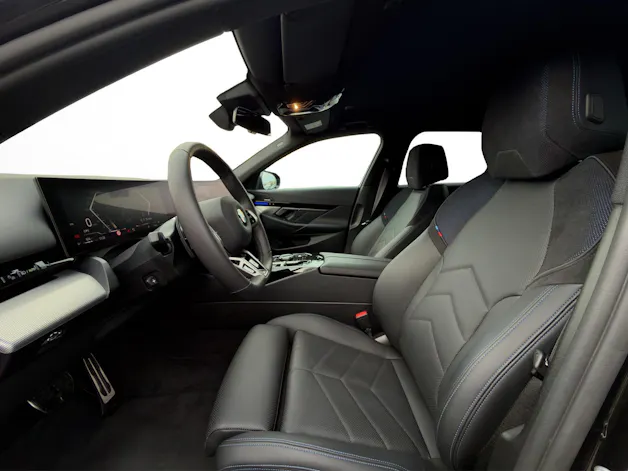 BMW 540d xDrive Touring M Sport PRO * SOPHISTOGRAU * ICONIC GLOW * BELÜFTETE SITZE * AHK *