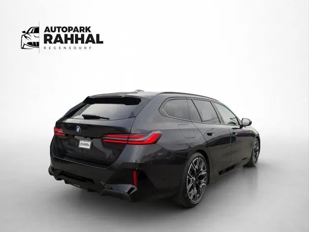 BMW 540d xDrive Touring M Sport PRO * SOPHISTOGRAU * ICONIC GLOW * BELÜFTETE SITZE * AHK *