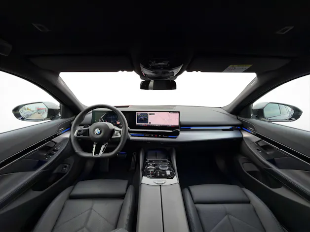 BMW 540d xDrive Touring M Sport PRO * SOPHISTOGRAU * ICONIC GLOW * BELÜFTETE SITZE * AHK *