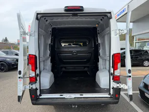 CITROEN Jumper 35+ 2.2 BlueHDi 140 L2H2 7 Sitze, AHK Top Ausstattung !