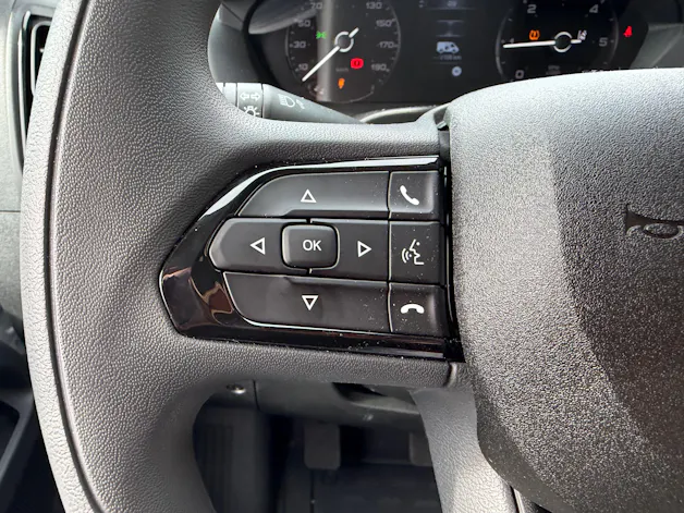 CITROEN Jumper 35+ 2.2 BlueHDi 140 L2H2 7 Sitze, AHK Top Ausstattung !