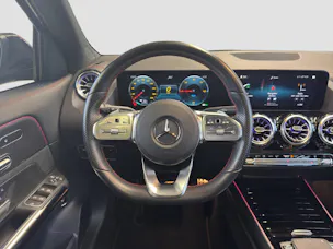MERCEDES-BENZ EQA 350 Swiss Star AMG Line 4MATIC
