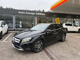 MERCEDES-BENZ GLA 200 CDI Swiss Star Edition 4Matic 7G-DCT