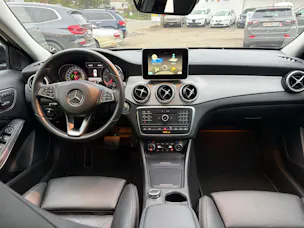 MERCEDES-BENZ GLA 200 CDI Swiss Star Edition 4Matic 7G-DCT