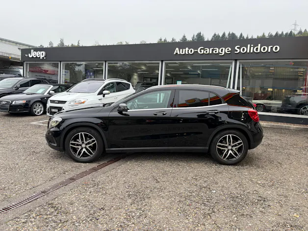 MERCEDES-BENZ GLA 200 CDI Swiss Star Edition 4Matic 7G-DCT