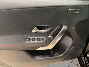 MERCEDES-BENZ A 220 4Matic 8G-DCT