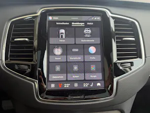 VOLVO XC90 T8 eAWD Ultra Dark Geartronic