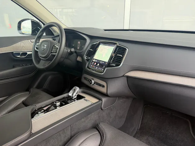 VOLVO XC90 T8 eAWD Ultra Dark Geartronic