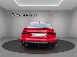 AUDI RS3 Limousine 2.5 TSI quattro S-tronic