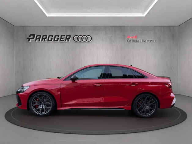AUDI RS3 Limousine 2.5 TSI quattro S-tronic