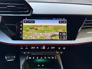 AUDI RS3 Limousine 2.5 TSI quattro S-tronic