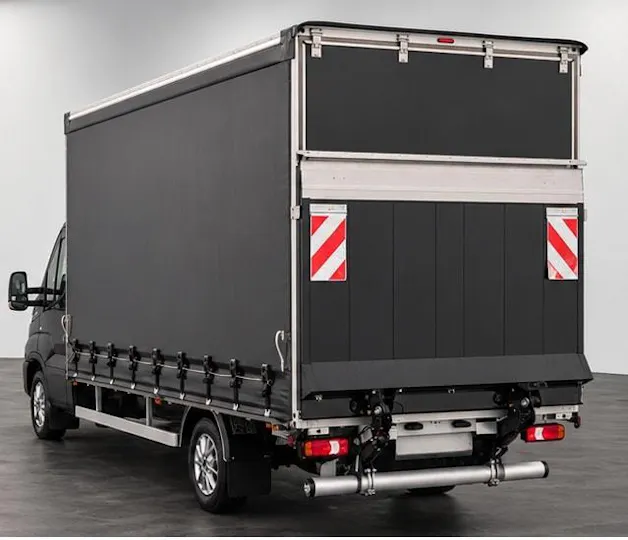 IVECO 35 S 18H A8 Plane