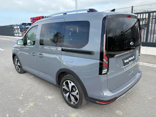 FORD Tourneo Connect 2.0 EcoBlue AWD Active