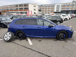 VW Golf Variant 2.0 TSi R 333PS 4Motion DSG-Automat