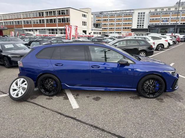 VW Golf Variant 2.0 TSi R 333PS 4Motion DSG-Automat
