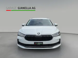SKODA Superb Combi 2.0 TDi Selection 4x4 DSG