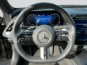MERCEDES-BENZ E 220 d 4M AMG Line