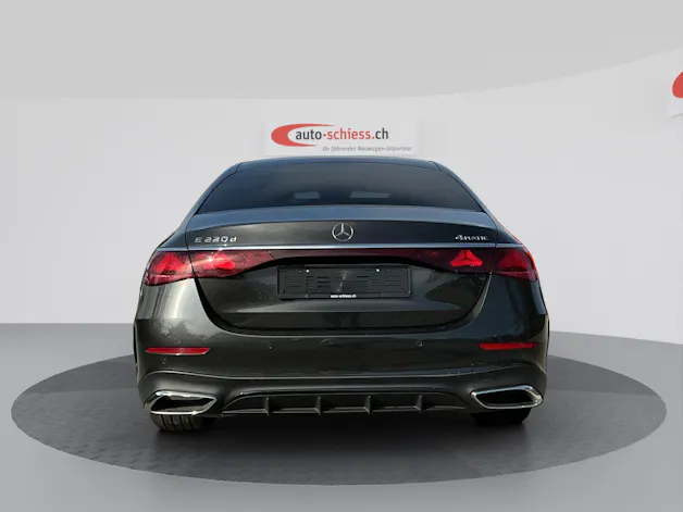 MERCEDES-BENZ E 220 d 4M AMG Line