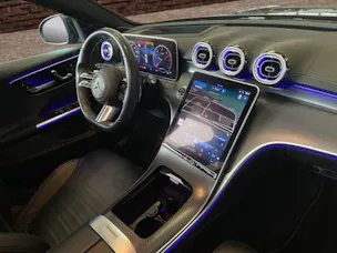MERCEDES-BENZ C 220 d T 4M AMG Line