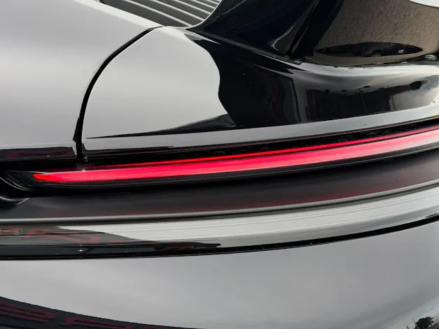 PORSCHE 911 Carrera GTS PDK